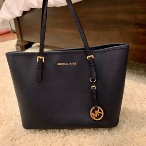 Michael kors tote bag